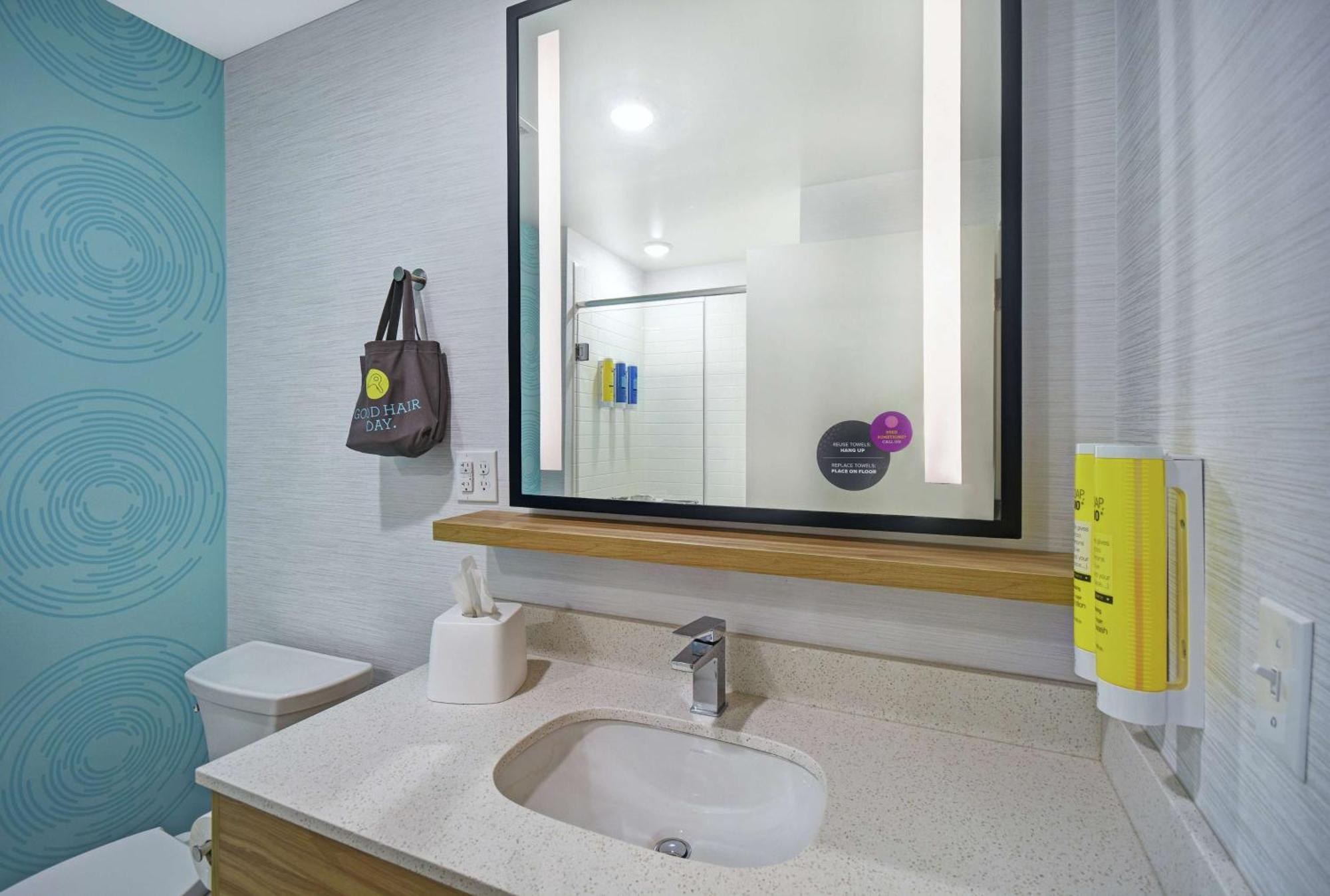 Готель Tru By Hilton Grand Rapids Airport Kentwood Екстер'єр фото